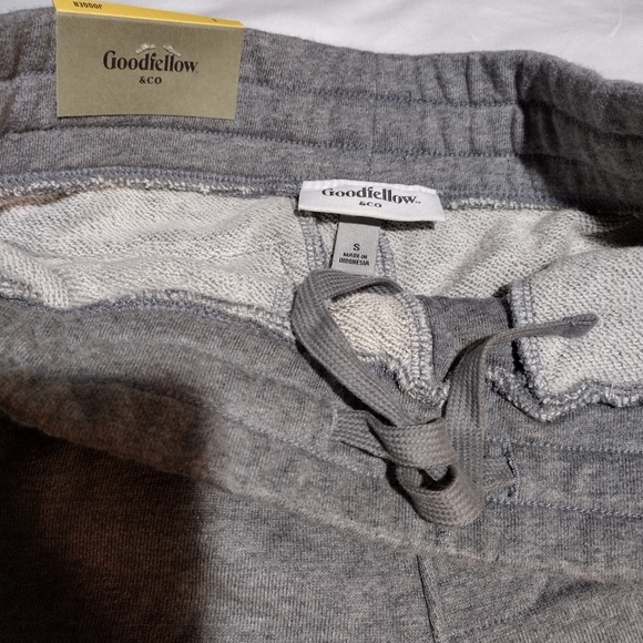 Goodfellow & Co. Heather Gray Knit Tapered Joggers - Picture 4 of 8